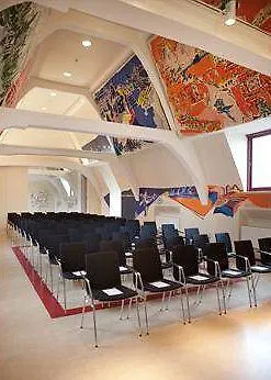 Hotel Elzenveld Otel 3*