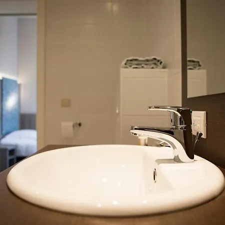 Ξενοδοχείο Hotel Elzenveld 3*