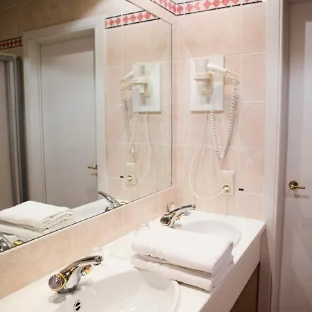 Hotel Elzenveld 3* Αμβέρσα